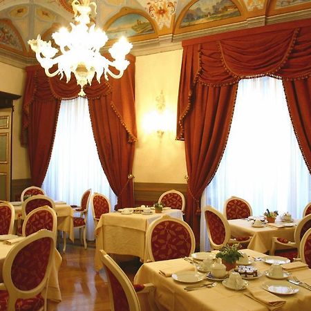 Cavaliere Palace Hotel Spoleto Restaurant billede